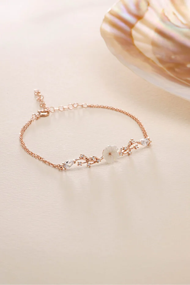 925 Ayar Gümüş Rose Kaplama Bahar Işıltılı Manolya Çiçeği Bileklik